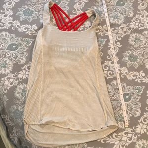 Lululemon work out top with built in sports bra